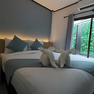Jong's House- Island Hotel Phi Phi Don
